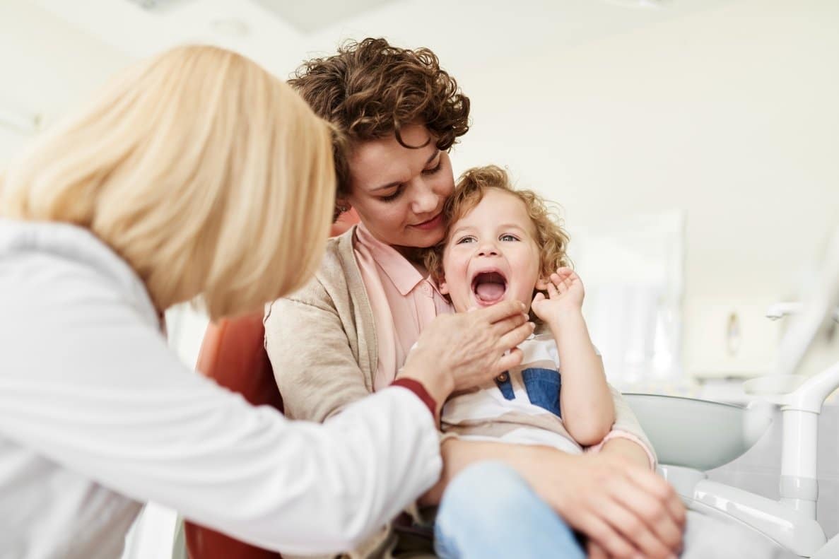 why should you choose a pediatric dentist for your kids